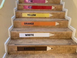 Klebestifte für die Horttreppe